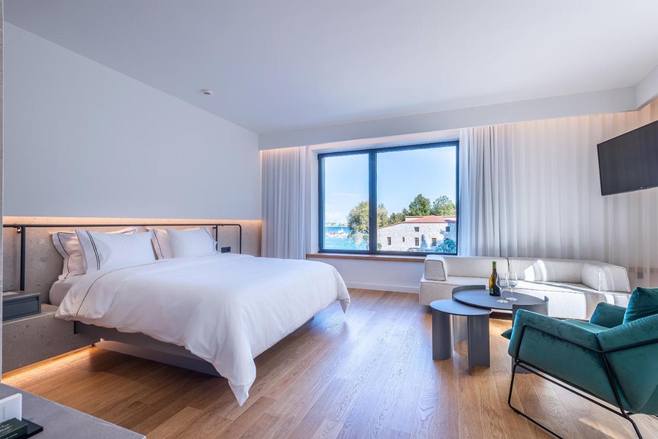 Amario Suites Hotel Aígion Luaran gambar