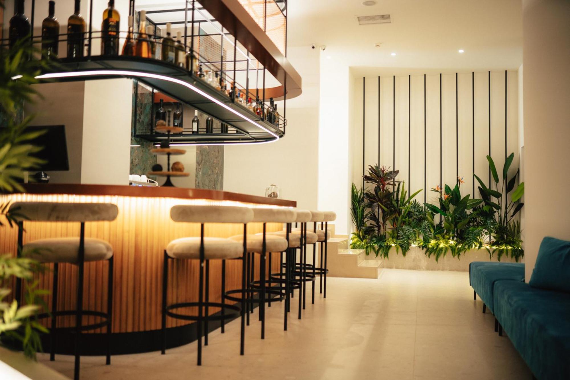 Amario Suites Hotel Aígion Luaran gambar