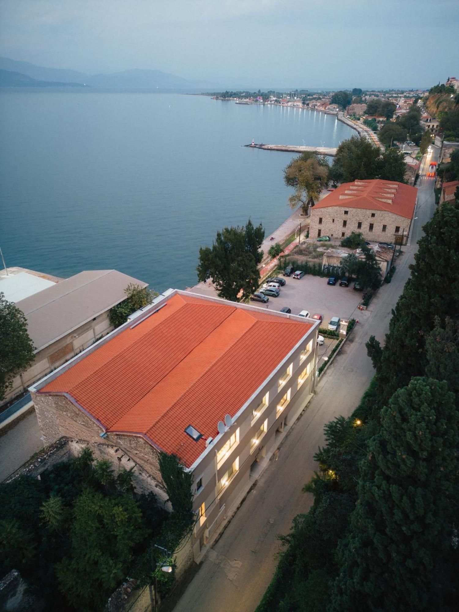 Amario Suites Hotel Aígion Luaran gambar